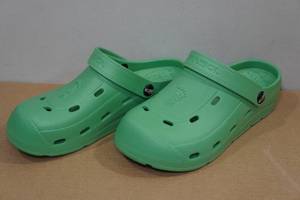 lot 189 image: Nuusol McCall Clogs -Mens 7, Womens 8