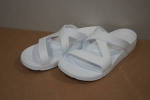 lot 191 image: Nuusole Womens Hailey Rubber Slides -Size 9
