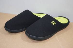 lot 195 image: DL Mens Memory Foam Slippers -Large