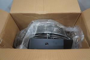 lot 205 image: Uline 12 Work Station Fan