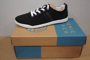 lot 207 image: Vionic Beach Stinson Womens Shoes -Size 8.5