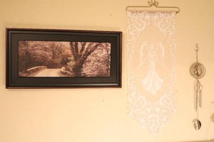 lot 27 image: Home DeCor Textile Angel Wall Art, Pathway Print, Tree of Life Wind Chime