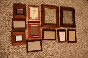 lot 41 image: Wall Shelf Picture FramesAssorted Sizes