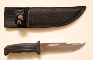 lot 48 image: Vintage Buck Knife Woodsmate Fixed Blade Hunter wRubber Handle and Sheath Model 619