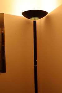 lot 122 image: Black Metal Torch Floor Light 72 Height 13 Diameter Top Shade