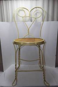 lot 120 image: Vintage Wrought Iron Ice-Cream Parlor Chair