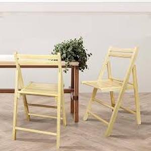 lot 46 image: Lot of Casual Home Natural Wooden Folding Chairs 2-Pieces Set   Customer Returns See Pictures
