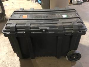 lot 8 image: Husky Storage Trunk with Wheels Customer Returns See Pictures