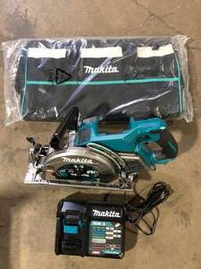 lot 23 image: Makita 40V Max XGT Brushless Cordless Rear Handle 7-14 in. Circular Saw (TOOL AND CHARGER ONLY ) Customer Returns See Pictures