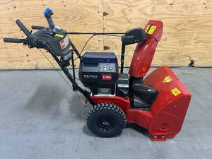 lot 32 image: TORO 24 inch Power Max� e24 60V Two-Stage Snow Blower (Tool Only)