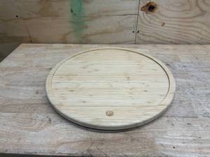 lot 98 image: Portable Lazy Susan