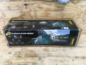lot 46 image: Cabelas Alaskan Guide 4 Tent
