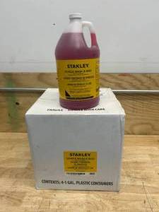lot 49 image: STANLEY Case 4 Jugs of- Vehicle Wash and Wax (4x 1gal jugs)