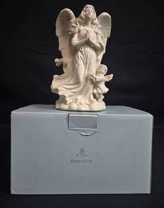 lot 20 image: PartyLite Angel of Hope Figurine (P7638) - In Orig Box