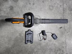 lot 144 image: WORX 20V Max Lithium Grass TrimmerEdger with Charger and Mounting Bracket