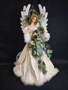 lot 153 image: Elegant Holiday Angel Figurine with Floral Accents - 45 tall