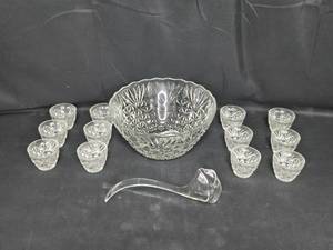 lot 10 image: Vintage Anchor Hocking Crystal Punch Bowl Set with 12 Cups and Ladle