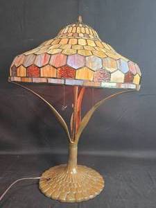 lot 164 image: Antique Tiffany-Style-Stained Glass Style Table Lamp w Multicolored Bulbs