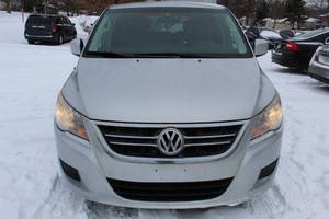 2009 Volkswagen Routan SE 4dr Mini Van (FWD)