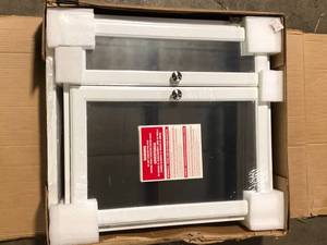 Hampton Bay 25 inch Medicine Cabinet White Finish Bi-view Frame Recessed or Surface Mount  Customer Returns See Pictures