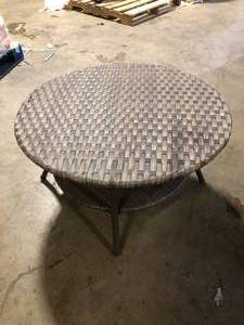Round Table Customer Returns See Pictures
