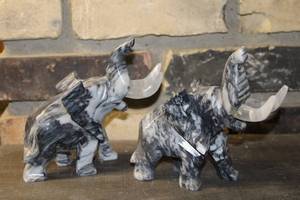 lot 22 image: Set of 2 Hand-Carved Marble Elephant Figurines