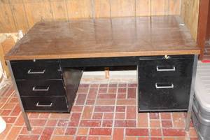 lot 47 image: Vintage Metal and Wood Office Desk with Drawers