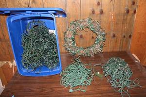 lot 61 image: Collection of Christmas Lights with Wreath