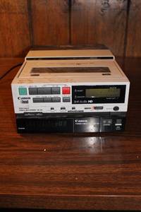 lot 104 image: Canon VR-40 Portable Video Recorder with Tunertype VT-50 Unit
