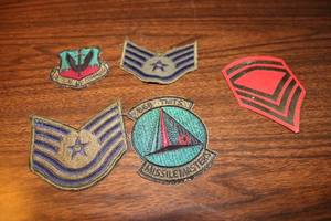 lot A-116 image: Collection of 5 Vintage Military Patches