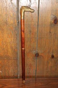 lot 133 image: Vintage Horse-Head Cane with Brass Handle