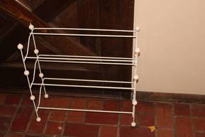 lot 163 image: White Wire Display Rack with Adjustable Shelves