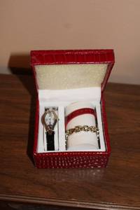 lot 283 image: Elegant Watch and Bracelet Set in Red Crocodile-Patterned Box