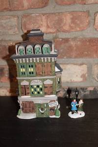 lot 311 image: Department 56 Dickens Village Series - The Flat of Ebenezer Scrooge Figurine