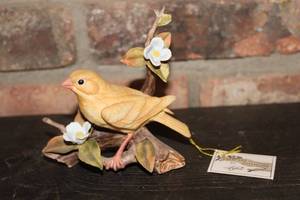 lot 341 image: 1983 Lefton Nest Egg Collection Figurine - Yellow Bird on Branch with Flowers