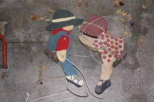 lot 440 image: Vintage Wooden Pull Toys - Boy and Girl Set