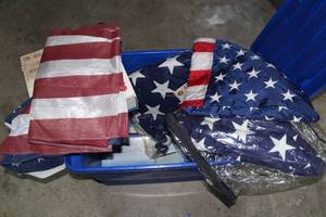 lot 454 image: Collection of U.S. Flags Including Star Spangled Banner
