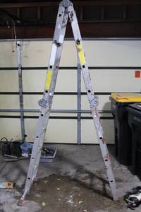 lot 461 image: Used Aluminum Step Ladder with Minor Wear