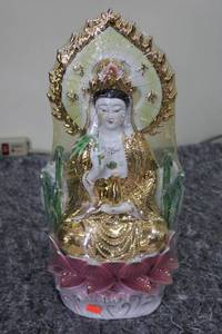 lot 81 image: Porcelain Figurine of Bodhisattva with Gold Detailing