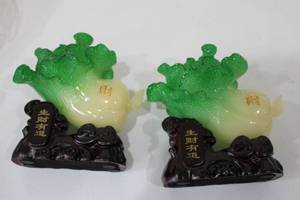 lot 160 image: Pair of Decorative Cabbage Figurines with Intricate Detailing