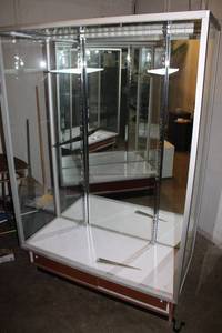 lot 227 image: Large Glass Display Cabinet with Multiple Shelves