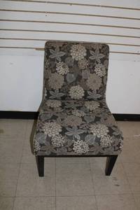lot 237 image: Floral Patterned Upholstered Accent Chair