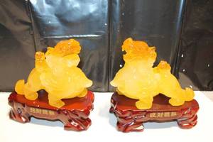 lot 411 image: Pair of Vintage Chinese Resin Foo Dogs on Stands