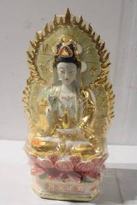 lot 431 image: Elegant Buddha Statue with Gold Accents and Pink Lotus Base - 22 Inches