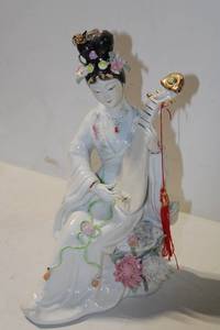 lot 466 image: Vintage Porcelain Figure of a Woman Playing a Musical Instrument - 12 inches