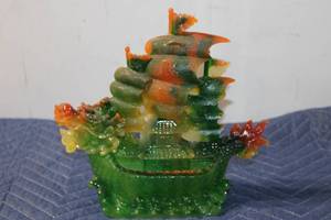 lot 543 image: Vintage Colored Glass Dragon Ship Figurine