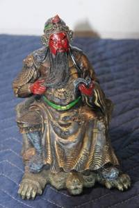 lot B-549 image: Vintage Oriental Warrior Statue Holding Book with Detailed Armor