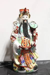 lot 566 image: Antique Chinese Porcelain Figure of a Nobleman - 15 inches Tall