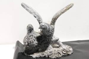 lot 570 image: Gray Marble Bird Sculpture