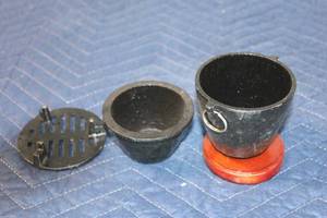 lot 585 image: Vintage Cast Iron Charcoal Burner with Wooden Base and Grate